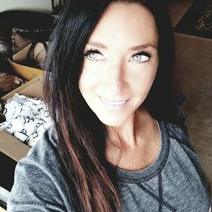 Meet your Posher, Jenny